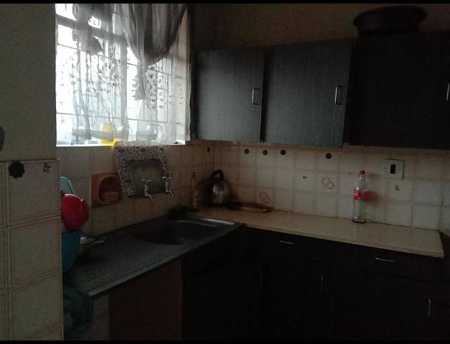 3 BEDROOM APARTMENT FOR SALE IN SUNNYSIDE